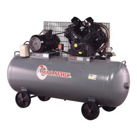MAC AFRIC 500L 7.5 KW (10 HP) 380 V Belt Driven V-Head Compressor
