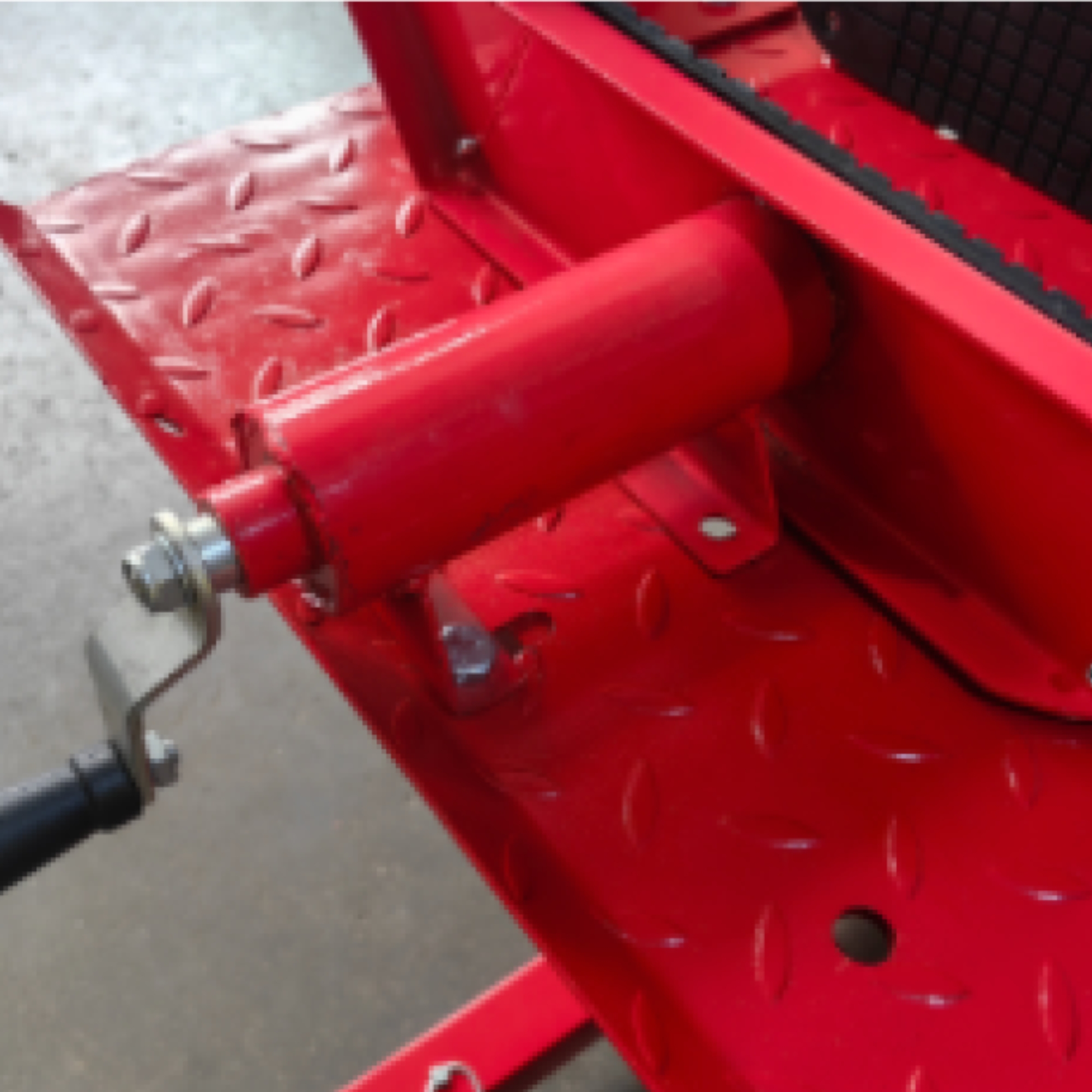 Step 10 – Install the hand wheel