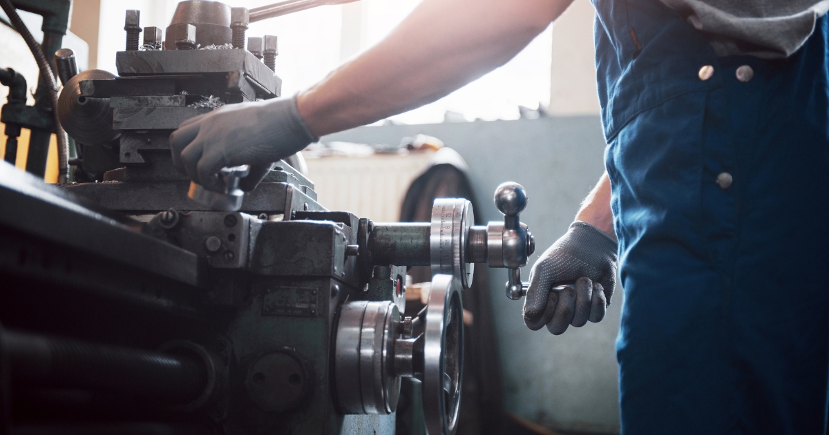 Bench lathe close-up